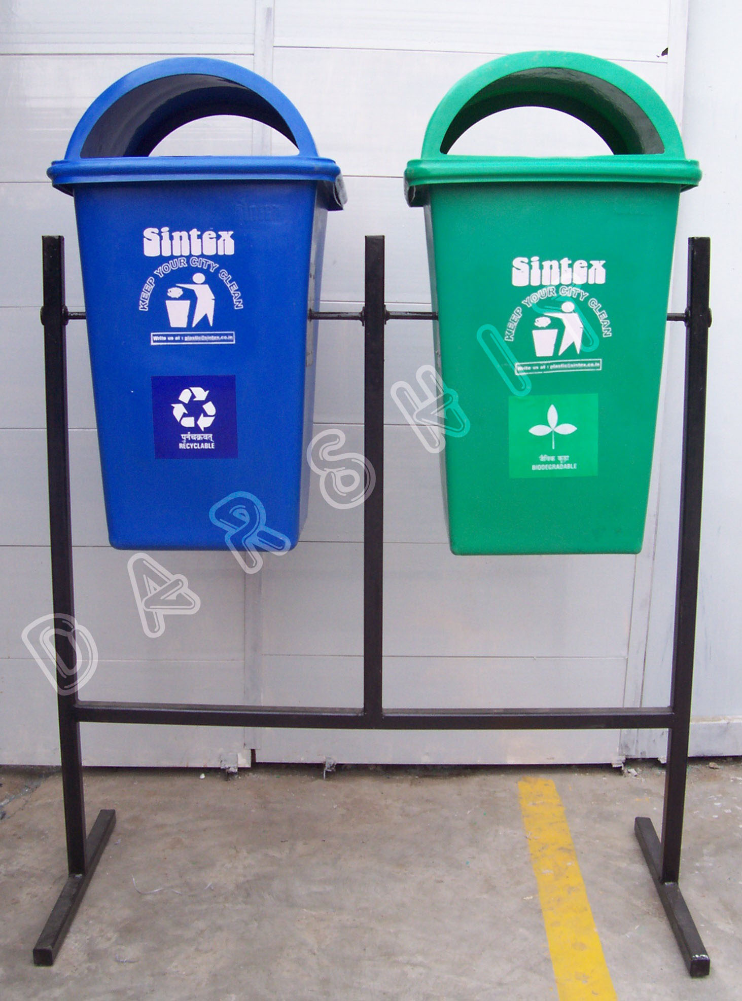 Sintex Rectangular Waste Bin With Permanent Structure - Lldpe Material, 60l & 100l Capacity, Dimensions: 759x1924 Mm, Ideal For Waste Collection