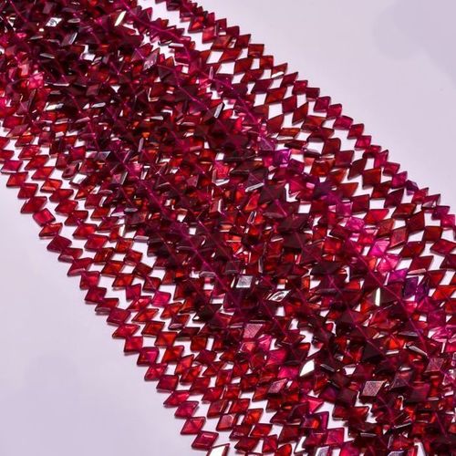 Maroon Garnet Fancy Shape Faceted Beads