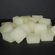 Microcrystalline Wax Density: Low