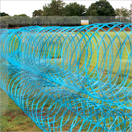 Tangle Wire Tape Fence