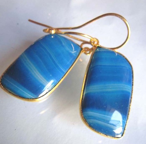 नीला प्राकृतिक चेलेडोनी पर्पल पीयर शेप पहनने के लिए तैयार ईयररिंग 28.15 सीटी