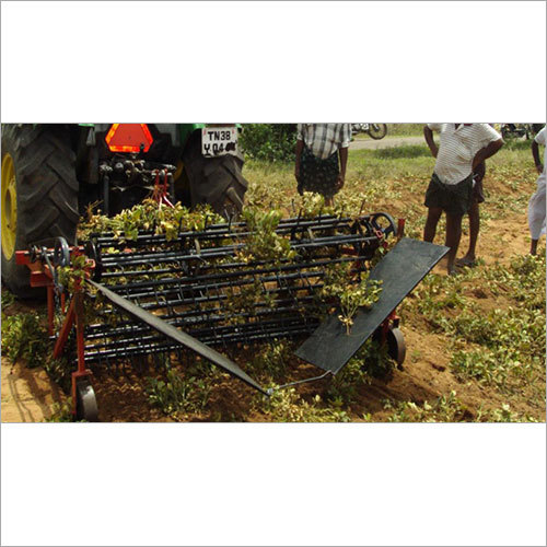 Groundnut Digger