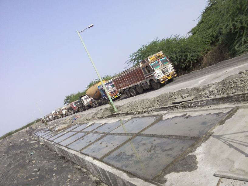 Road Contractor - M-30 Concrete, Variable Dimensions | Durable, Heavy Traffic Cargo Roads, Smooth Surface, Fast Completion