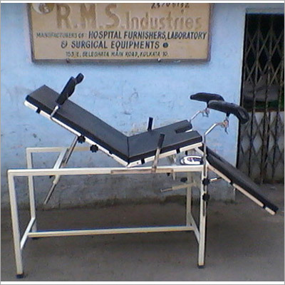 ऑपरेशन थियेटर टेबल