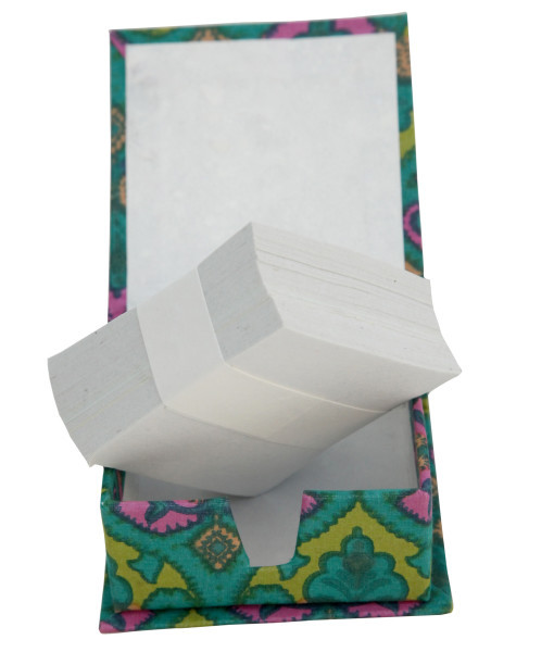 Light In Weight Green Printed Slip Box With 150 Handmade Paper Note Slips