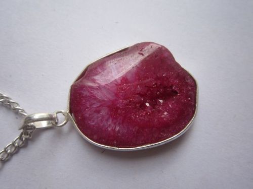 पेंडेंट पिंक चेलेडोनी ड्रूज़ी चेन पेंडेंट सेट 33Cts के साथ पहनने के लिए तैयार