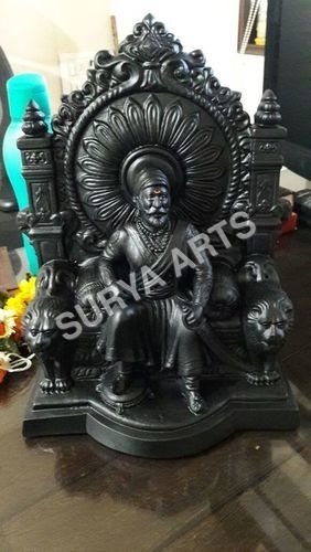 शिवाजी महाराज की मूर्तियाँ