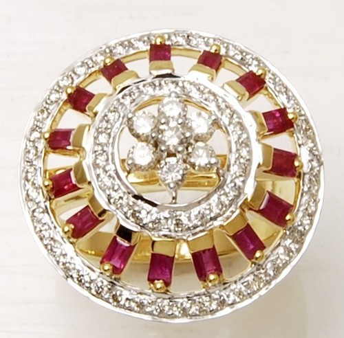 18K Gold Gemstone Diamond Ring Gender: Women'S