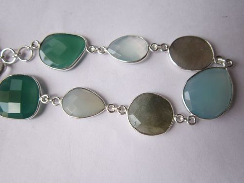 हरा और स्काई ब्लू मल्टी 7 पीस स्टर्लिंग सिल्वर प्लेटेड 8 इंच कनेक्टर पहनने के लिए तैयार ब्रेसलेट