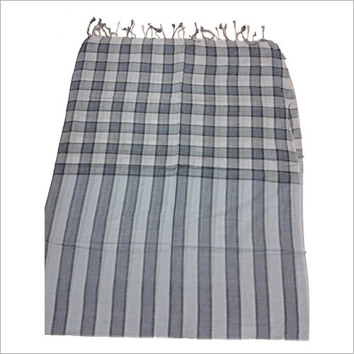 हाथ से बुने हुए रेशमी शॉल