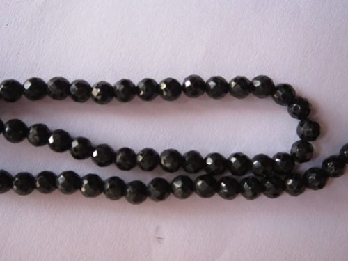 ब्लैक 13 इंच स्पिनल फेसेटेड राउंड 3 मिमी-4 मिमी-5 एमएम बीड्स