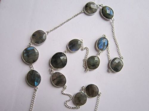 32 इंच लैब्राडोराइट बेज़ल कनेक्टर 15 पीसी। 16 मिमी -19 मिमी चेन वजन: 10-25 ग्राम (जी)