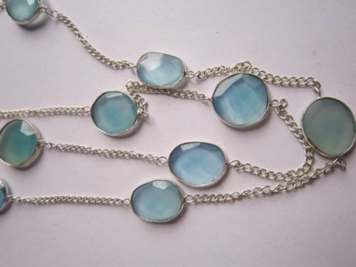 28 इंच एक्वा चेलेडोनी बेज़ल कनेक्टर 13 पीसीएस। 15 मिमी -17 एमएम चेन वजन: 10-30 ग्राम (जी)