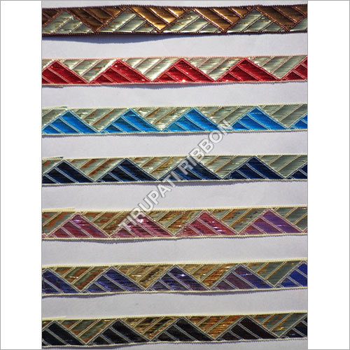 डिजाइनर मैटेलिक जैक्वार्ड लेस