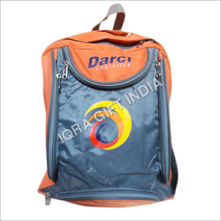 ट्रिप और टूर बैग्स
