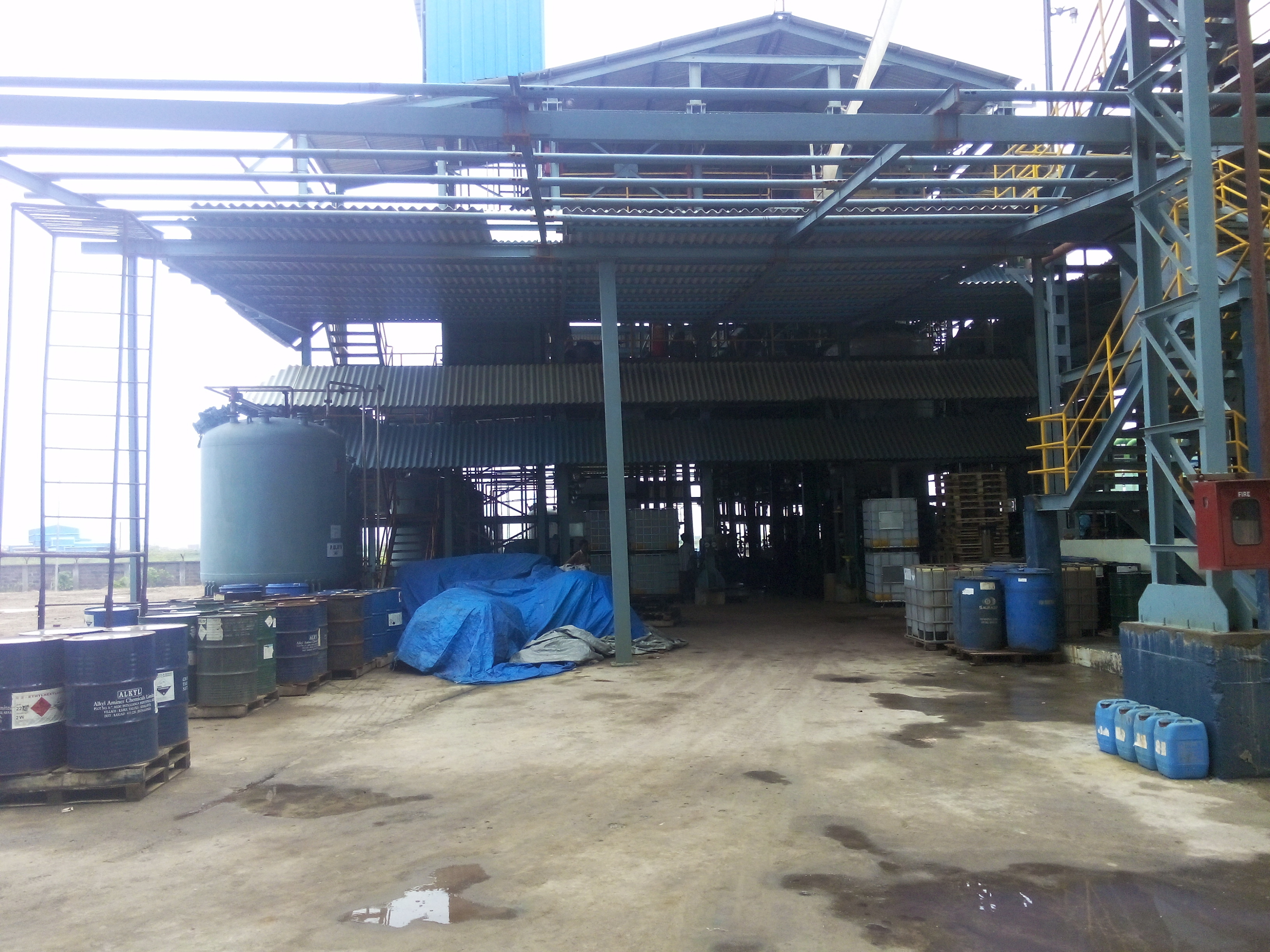 Industrial Building Construction Services - Rcc Structure, Tri-mix Flooring, Pre-coated Sheet Roofing, Various Sheds, Alterations