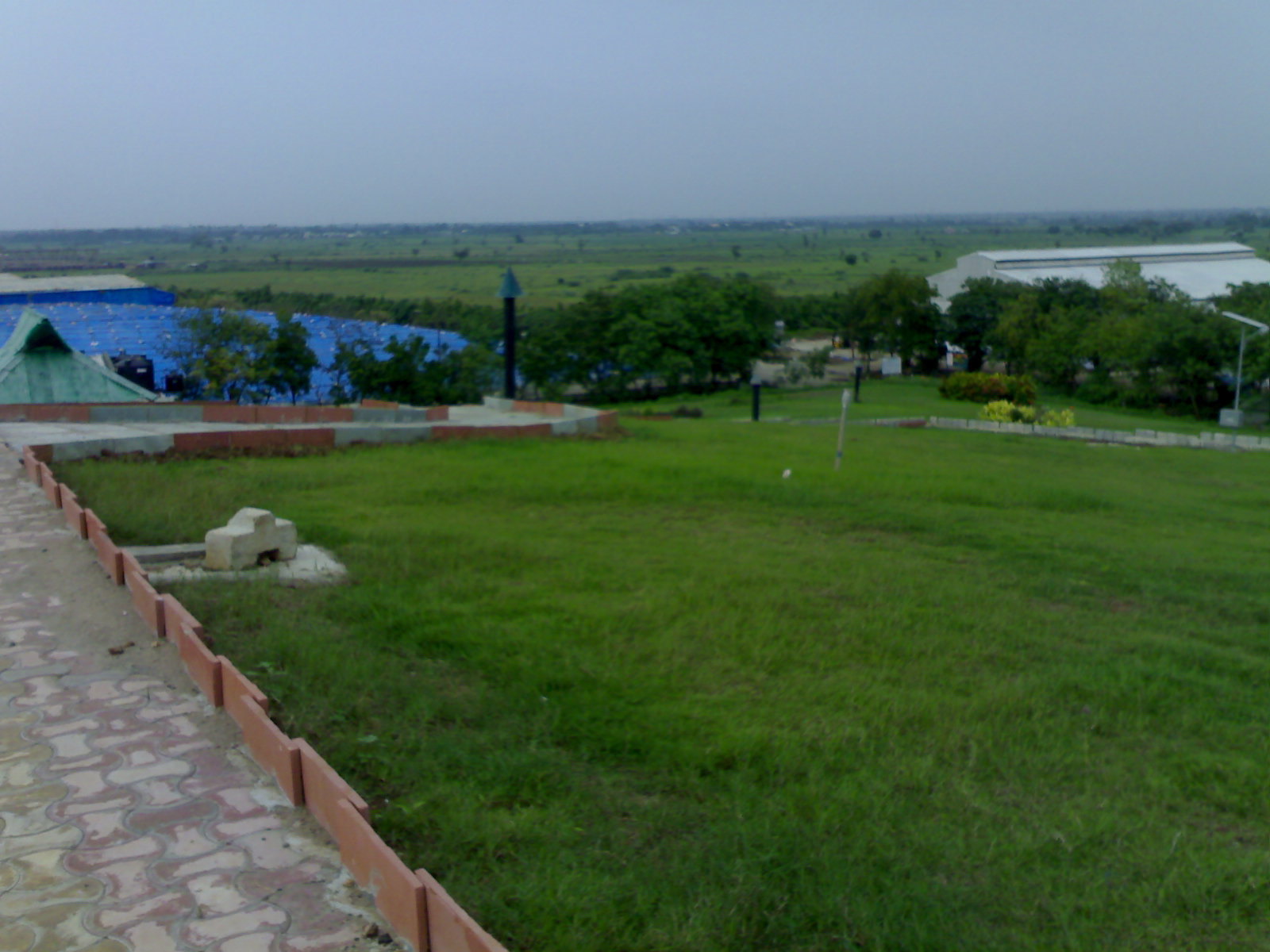 पथ निर्माण परियोजनाएं