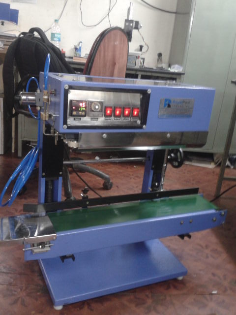 Continuous Pouch Sealing Machine - 220-240v, New Condition | White Color, Industrial Application