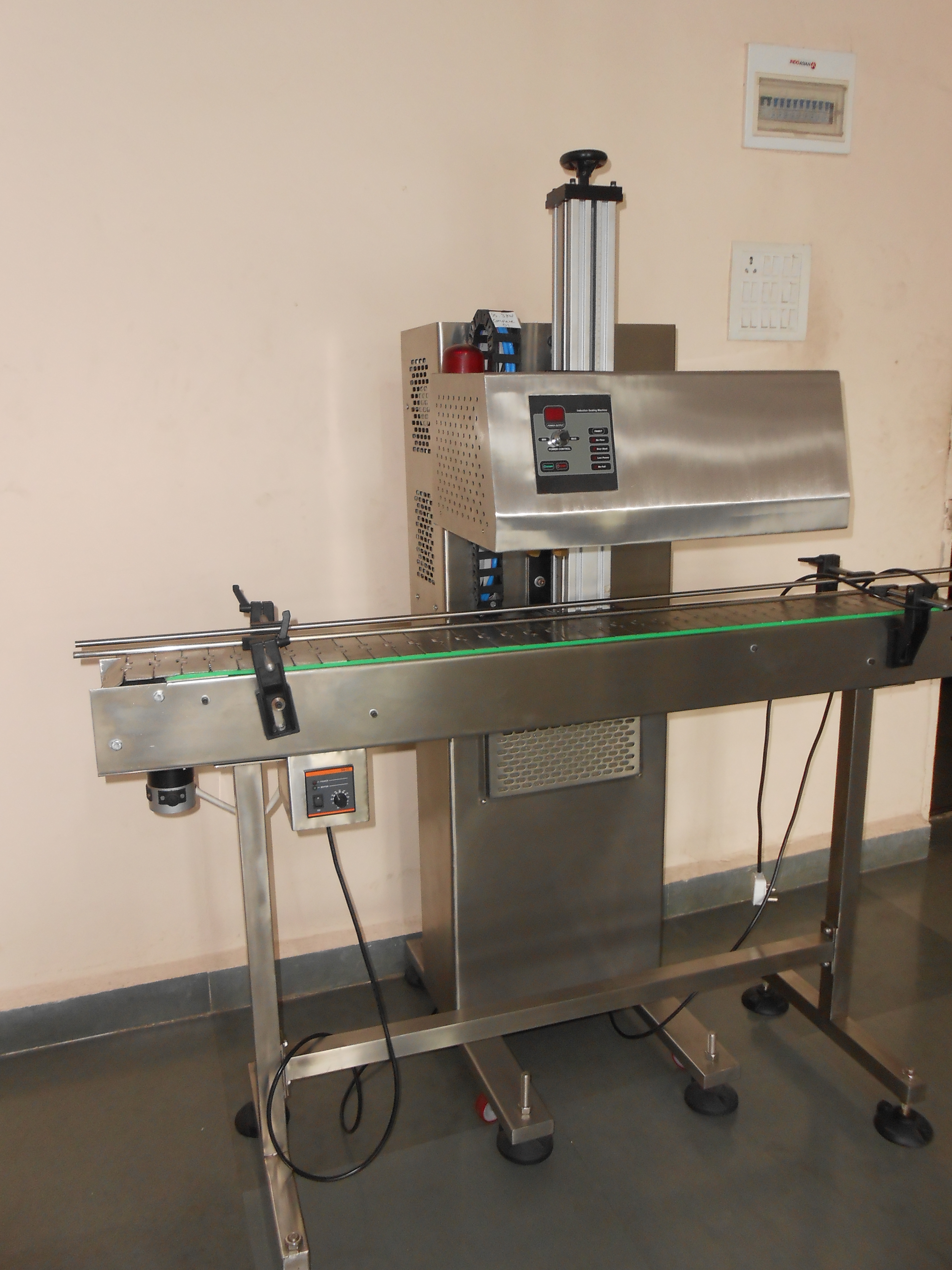 Induction Sealing Machine - Automation Grade: Semi-auto