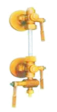 Bajaj Water Level Gauge Flanged Ibr - Color: Golden
