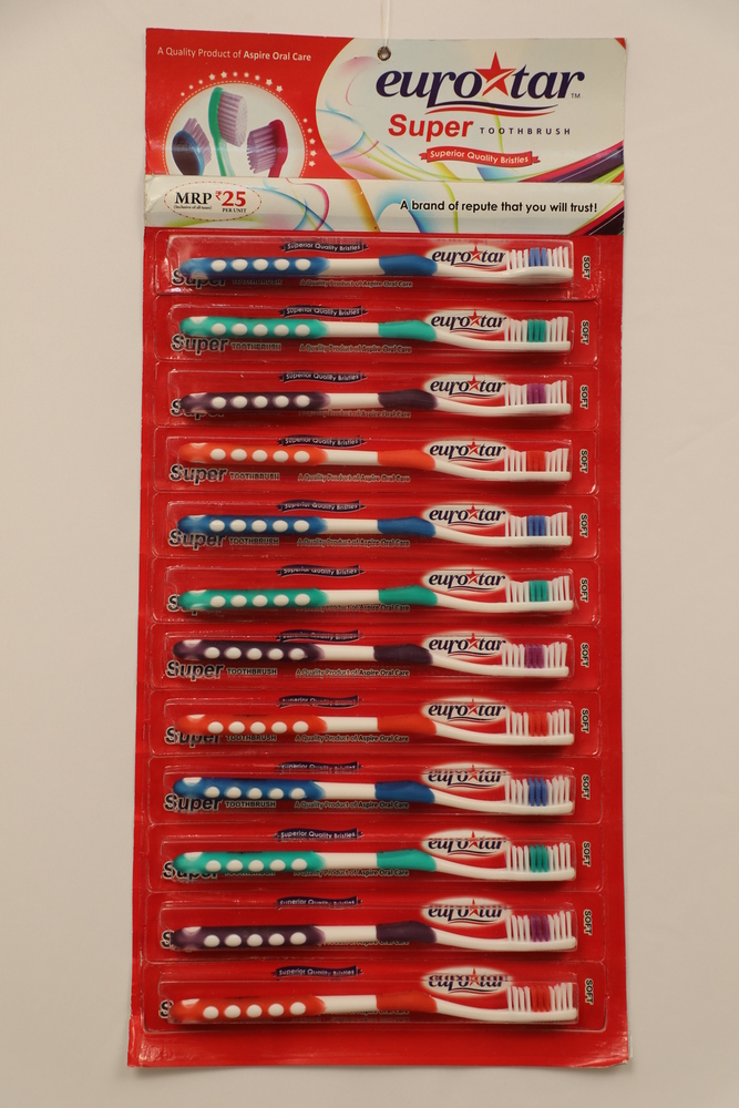 सुपर टूथ ब्रश