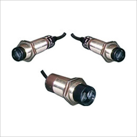 Photoelectric Thru Beam Switch - Steel Material, 4-7 Meter Detection Range, 10-35v Dc Output | Inbuilt Amplifier, Ip68 Protection Level, Easy Installation