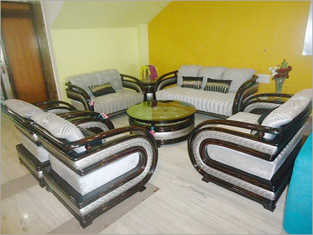 लक्जरी सोफ़ा