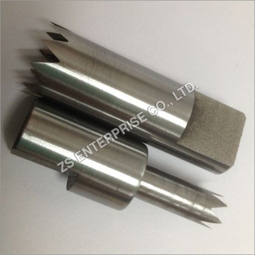 कस्टम दाँतेदार दाँत पंच