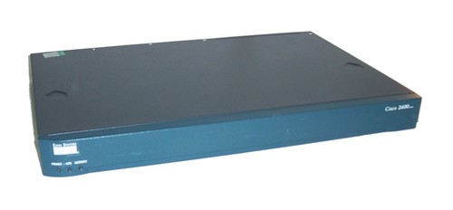 Cisco Router 2600 एक उच्च कार्यक्षमता वाला राउटर है जो नेटवर्किंग के लिए उत्कृष्टता प्रदान करता है। यह व्यापारिक आवश्यकताओं के अनुसार गति और विश्वसनीयता के लिए डिज़ाइन किया गया है।
