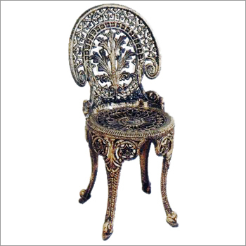पुरातन कुर्सियाँ