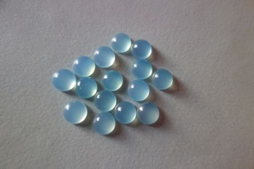 प्राकृतिक 21 पीस 7 एमएम एक्वा चैलेडोनी फ्लैट बैक राउंड काबोचन्स