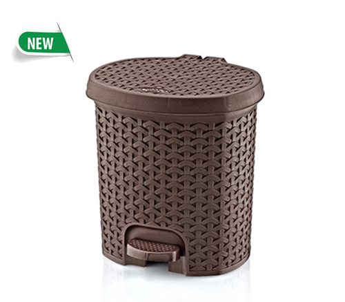 Plastic Rattan Pedal Dustbin No.3  ( 21 Lt)