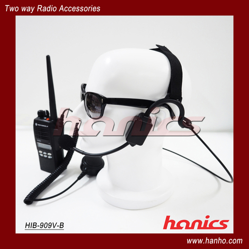 1600