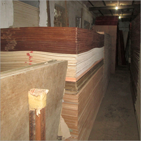 सनमिका लैमिनेट्स