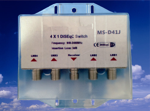 डिजिटल DiSEqC स्विच