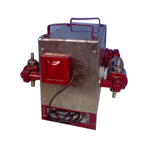 डबल हेड सिरप भरने की मशीन