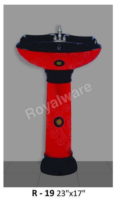रेड बाथरूम प्रिंटेड सिंक