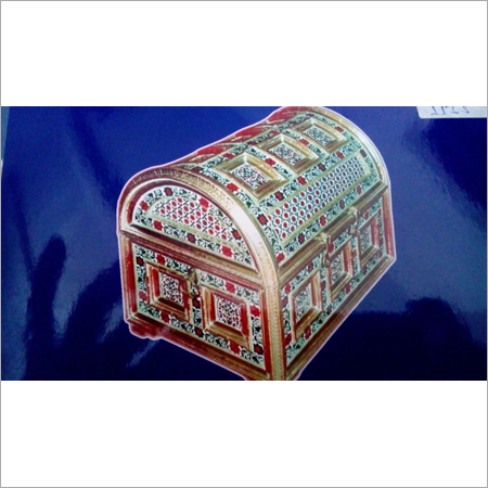 फैंसी मेटल ज्वेलरी बॉक्स