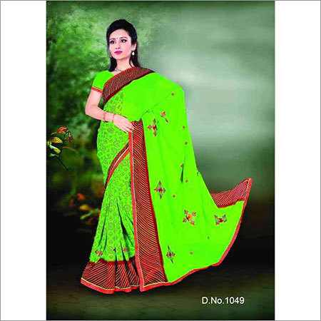 महिलाओं की प्रिंटेड साड़ियां