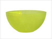 बड़े प्लास्टिक के कटोरे