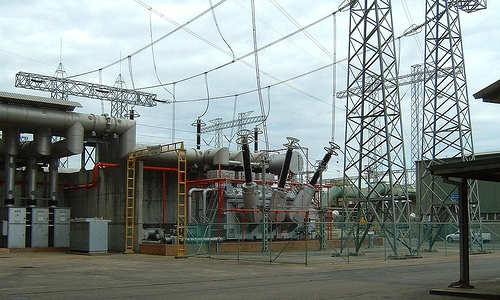 ACSR कंडक्टर, लाइन हार्डवेयर और ट्रांसफार्मर