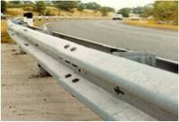 Double Sided Single W-Beam Barrier - Aluminium, For Road and Highway Use | High Durability, Manual Operation, No Power Needed