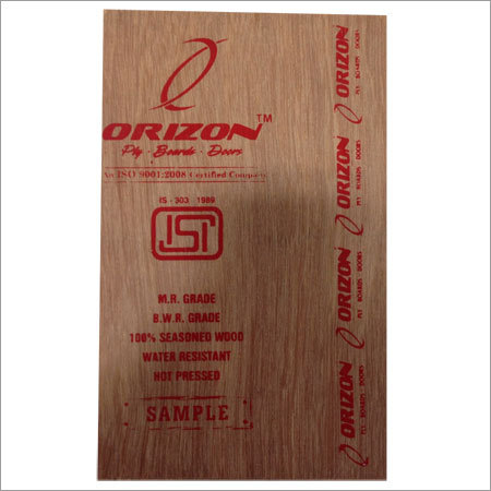 प्लाईवुड शीट