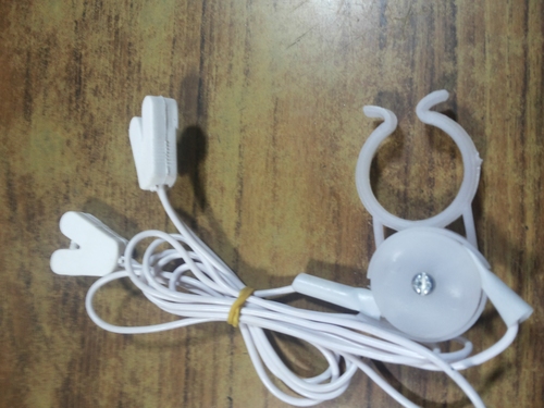 Moulded Wire Plug Cords - Rated Voltage 240V, White Color for Indicator Applications | 50-60 MHz Frequency, 1-5 Year Warranty