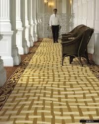 होटल कॉरिडोर कालीन