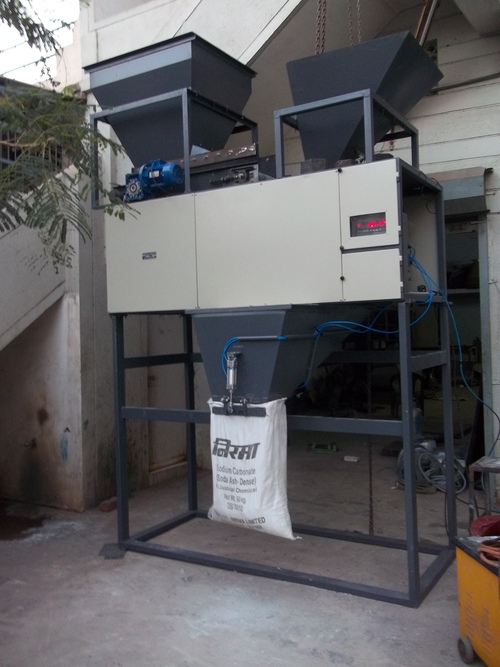 Agro Fertilizer Packing Machine - Automatic Grade: Semi Automatic