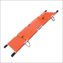 ऑरेंज स्ट्रेचर ट्रॉली