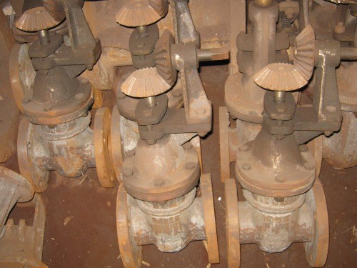 सीआई आइसोलेटिंग वॉल्व