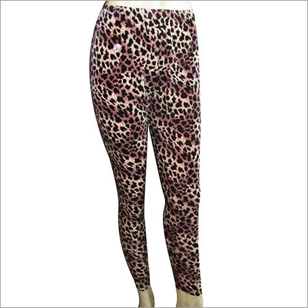 टाइगर प्रिंट लेगिंग्स