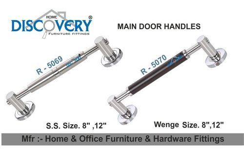 Flate door handle